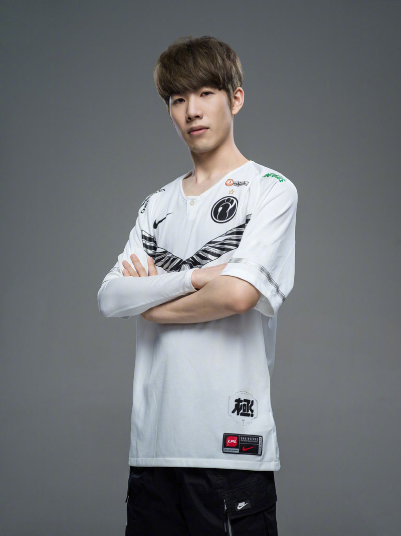 因超速驾驶 因超速驾驶